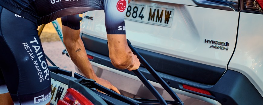 Convierte tu CRUZ Tailo en un portabicicletas seguro y ligero con el adaptador CRUZ 2 bikes