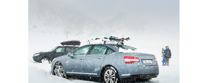 Conducir sobre hielo sin nieve: el peligro invisible que causa más accidentes