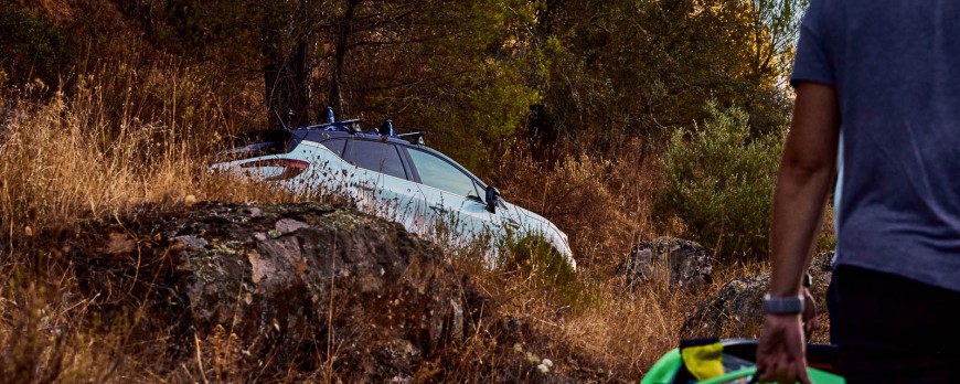 ¿Los soportes de techo fijados a presión dejan marca en el vehículo?