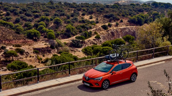 FIRRAK Tyros: portabicicletas de techo de acero fiable y resistente