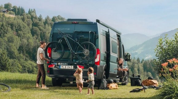 Thule Light Board 976000: panel de luces para portabicicletas con conexi&oacute;n de 7 pines