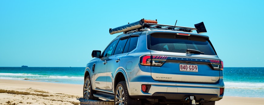 CRUZ Tanami 1800x1240: plataforma de techo para overlanding, viajes y aventura